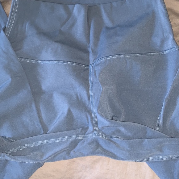 Born Primitive leggings size large - Picture 2 of 5